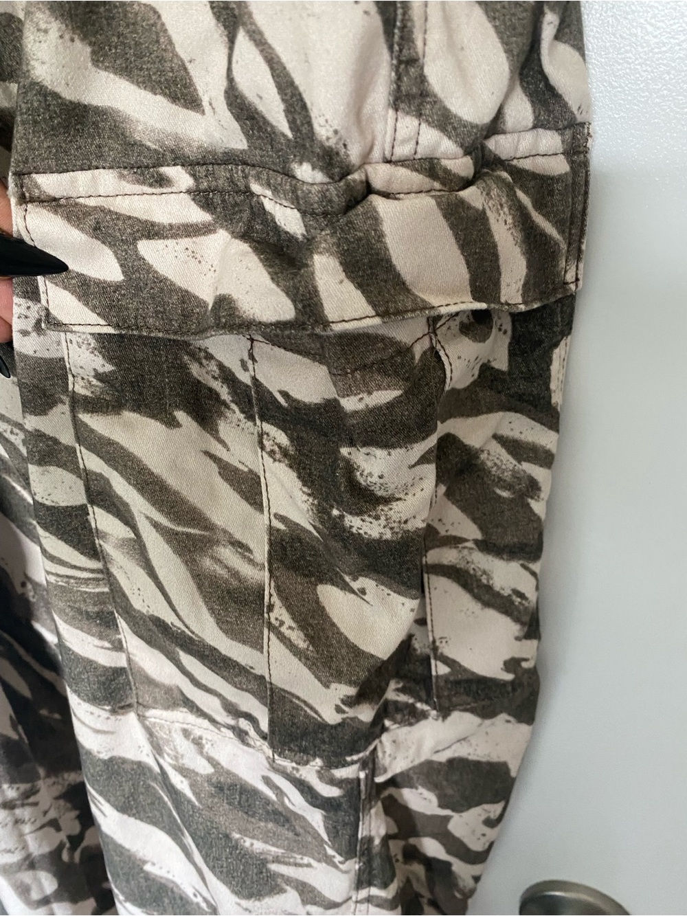 Topshop
High Waist Cotton Utility Pants in - Picture 6 of 9
